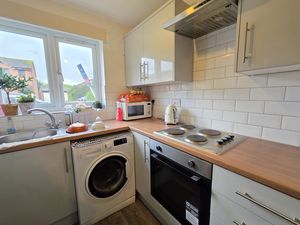 Kitchen- click for photo gallery